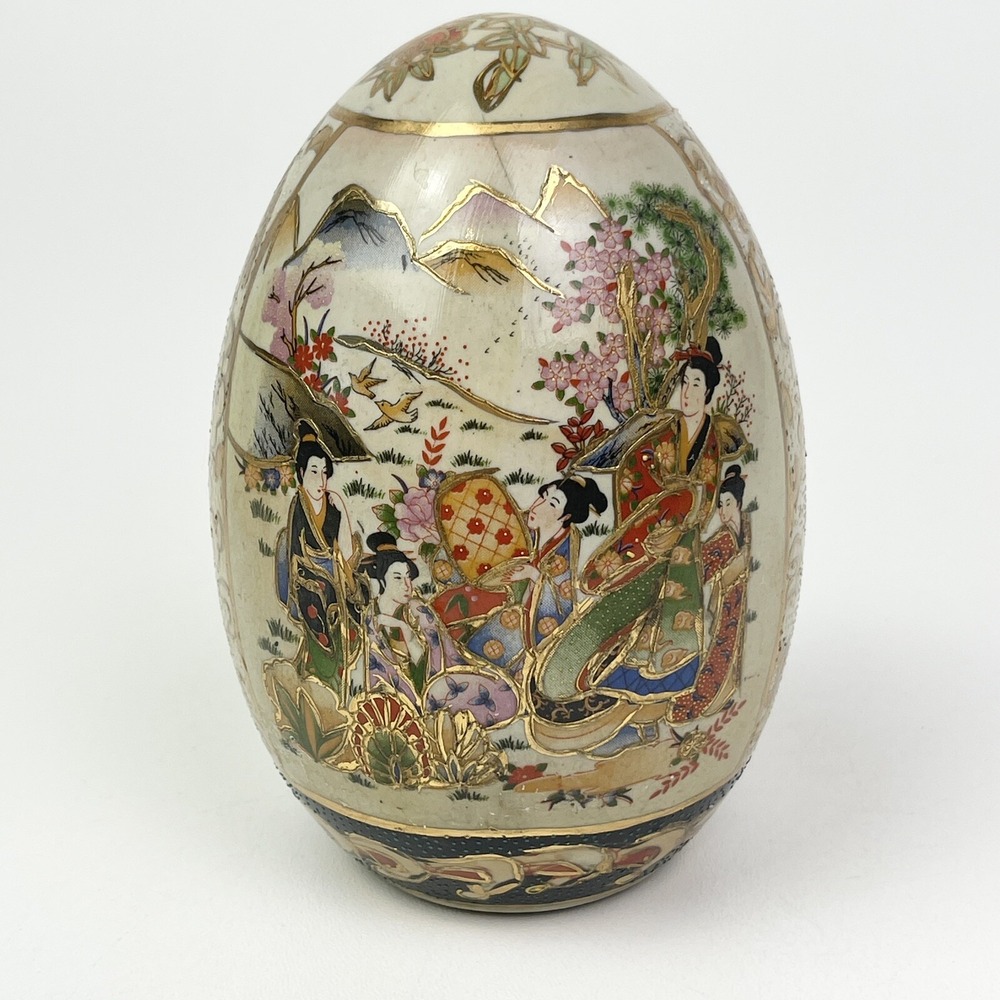 Vtg Royal Satsuma Egg Hand Painted Geisha Porcelain Gilded Hand Painted 6"